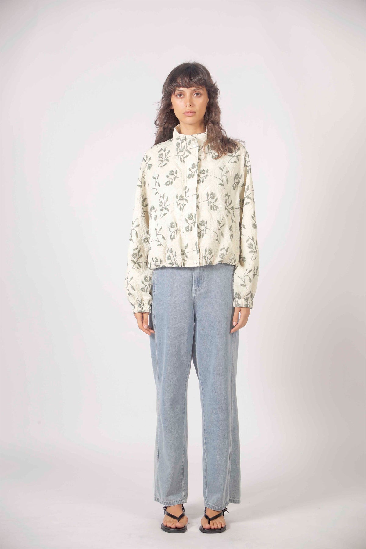 THE KORNER - EMBROIDERED FLOWERS JACKET
